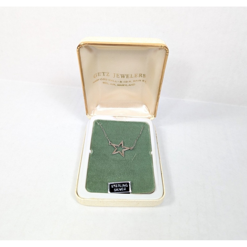 Vintage Sterling Silver Star Necklace Getz Jewelers in Box